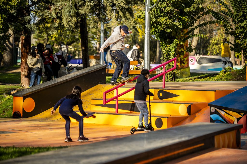 Скейт парк „Youth park“ — Русе — снимка 102