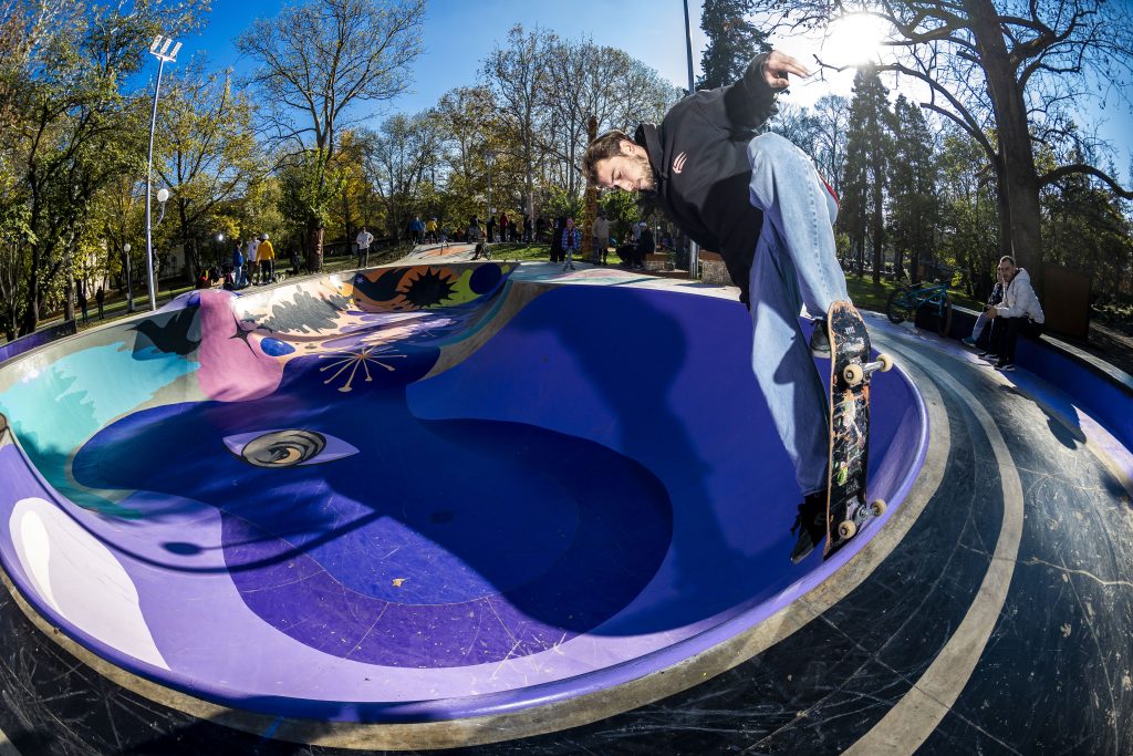 Скейт парк „Youth park“ — Русе — снимка 88