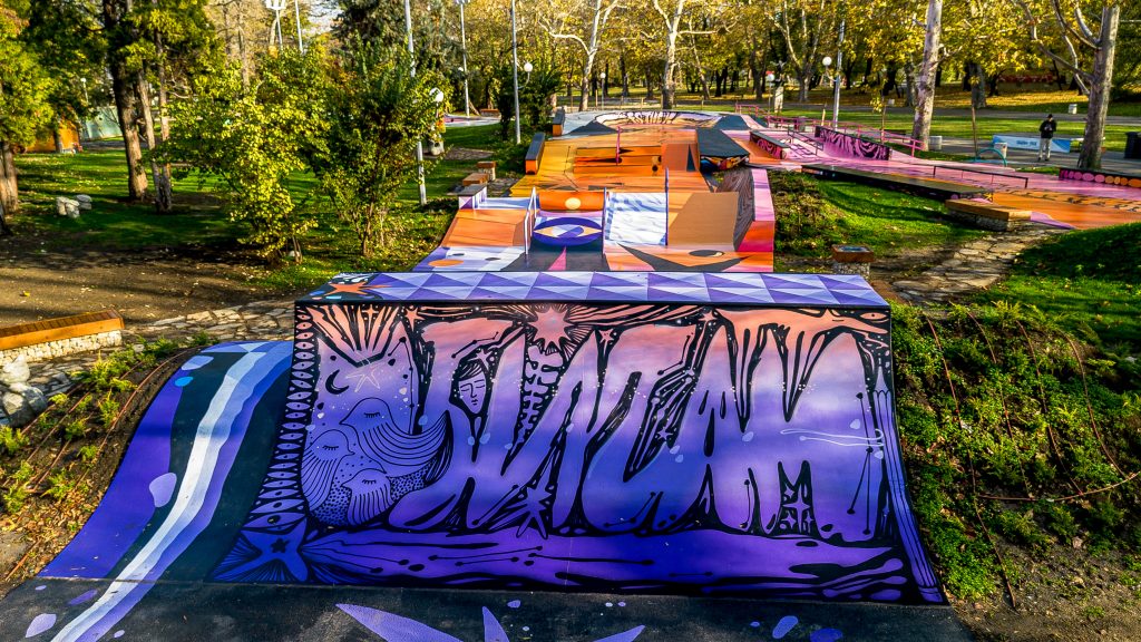 Скейт парк „Youth park“ — Русе — снимка 34