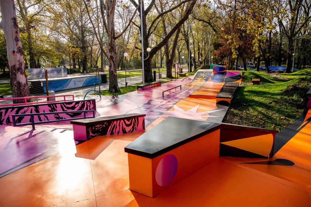 Скейт парк „Youth park“ — Русе — снимка 25