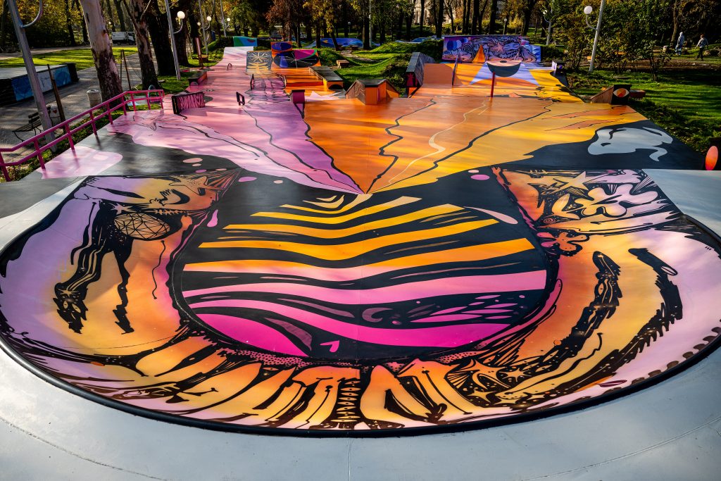 Скейт парк „Youth park“ — Русе — снимка 23