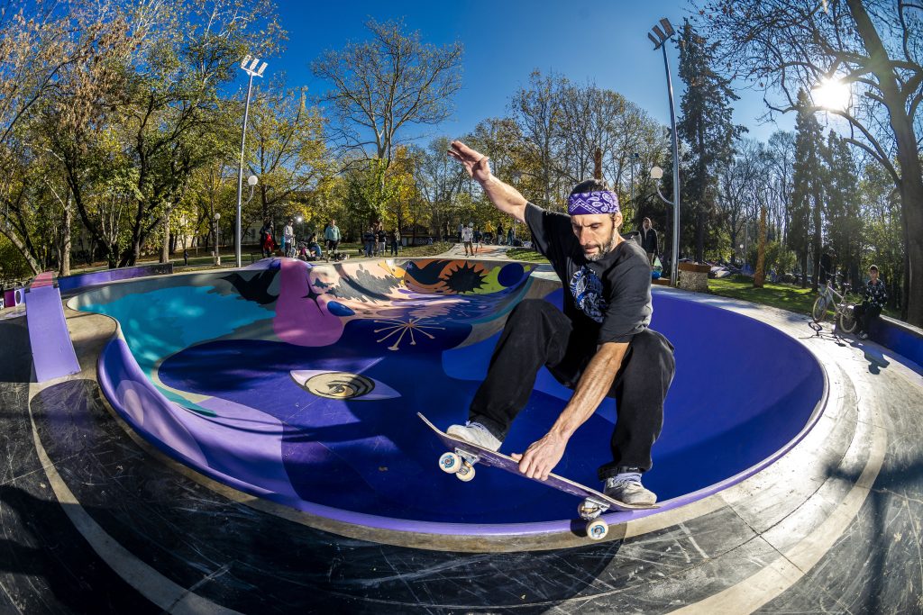 Скейт парк „Youth park“ — Русе — снимка 89