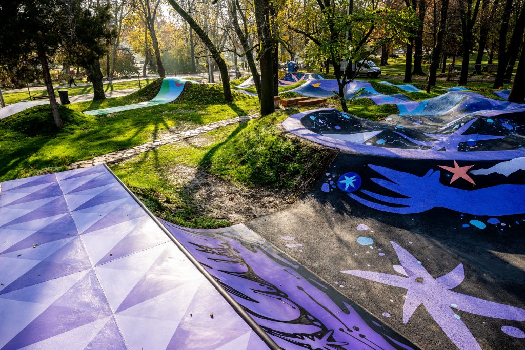 Скейт парк „Youth park“ — Русе — снимка 30