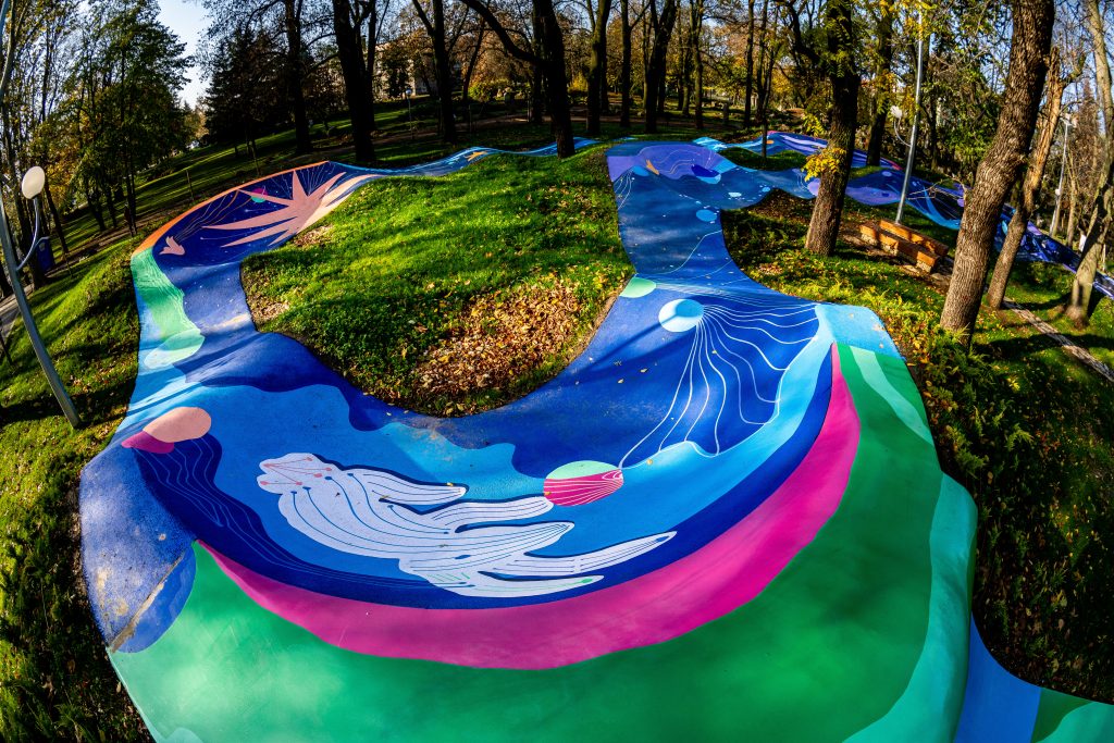 Скейт парк „Youth park“ — Русе — снимка 39
