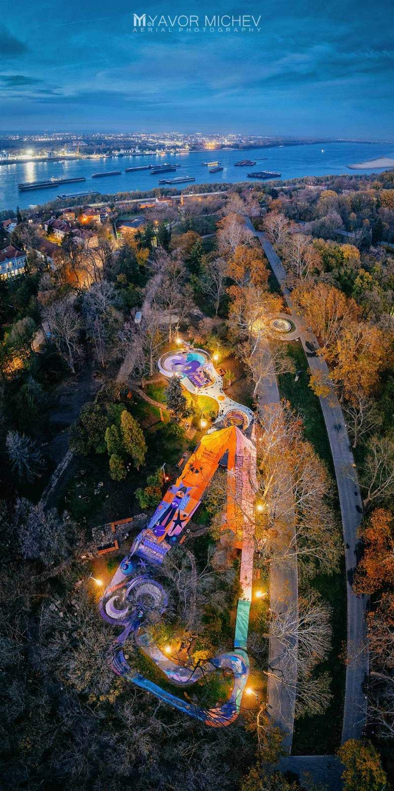 Скейт парк „Youth park“ — Русе — снимка 7