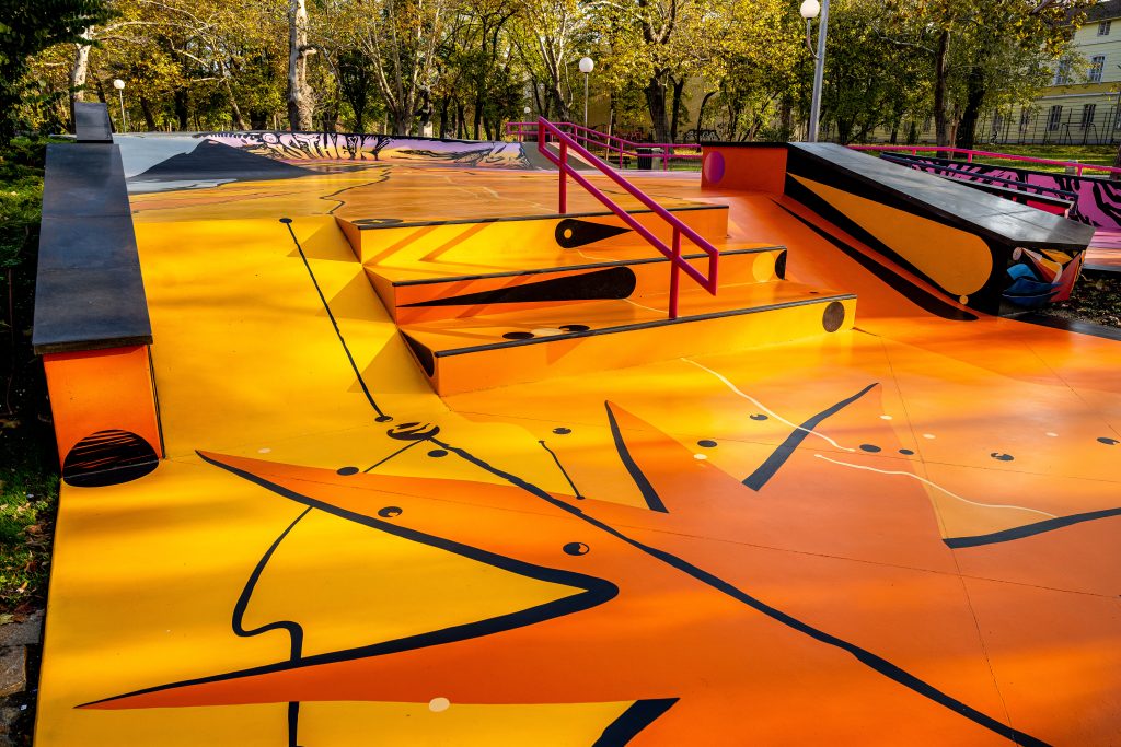 Скейт парк „Youth park“ — Русе — снимка 27