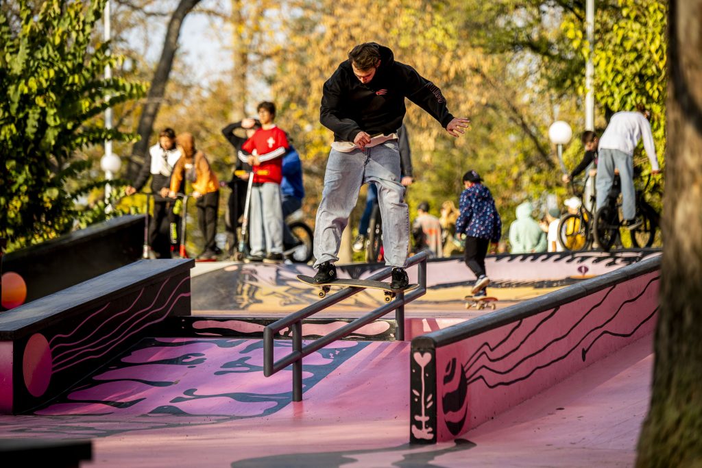 Скейт парк „Youth park“ — Русе — снимка 95
