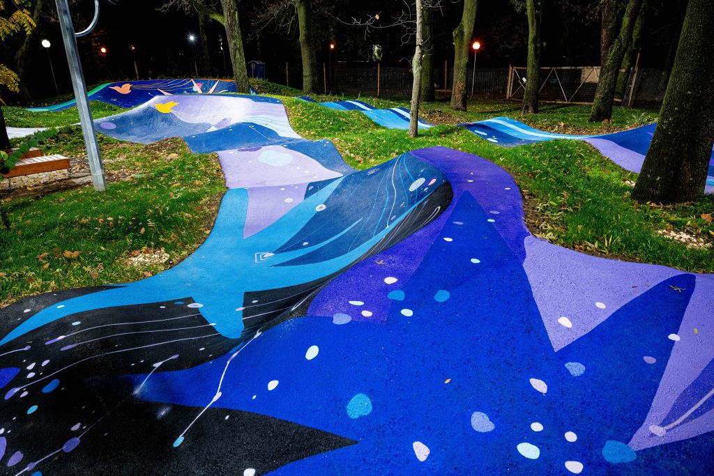 Скейт парк „Youth park“ — Русе — снимка 42