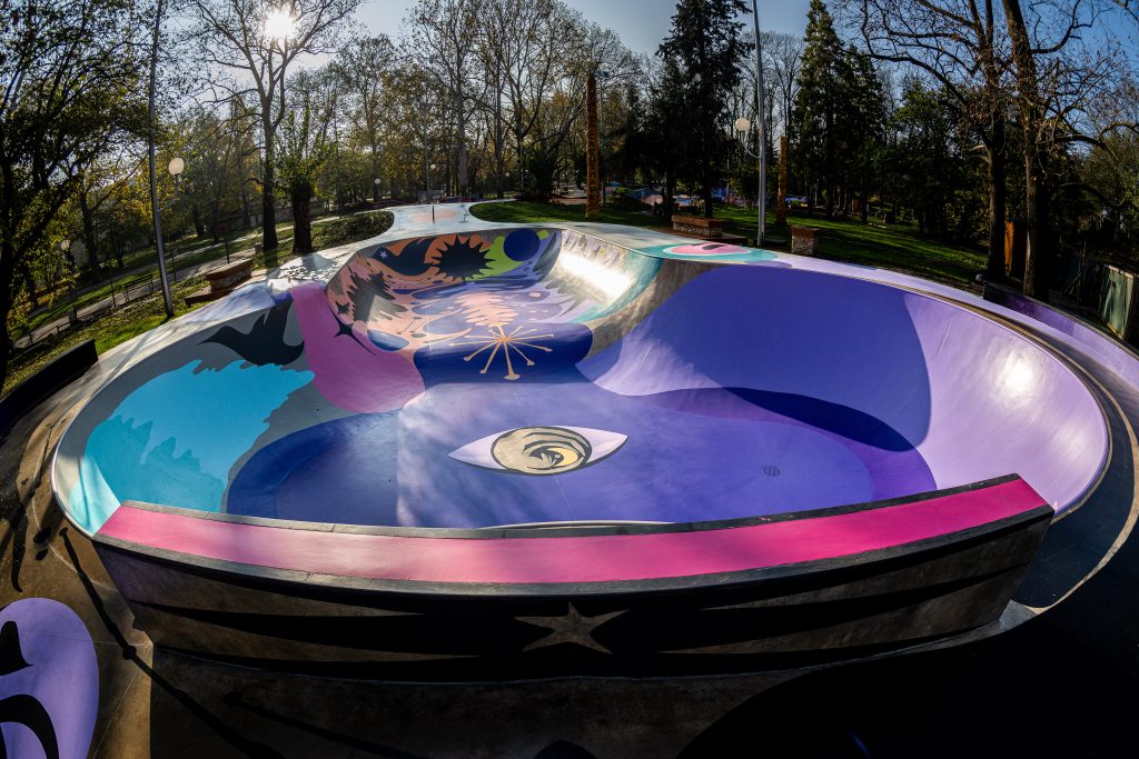 Скейт парк „Youth park“ — Русе — снимка 35