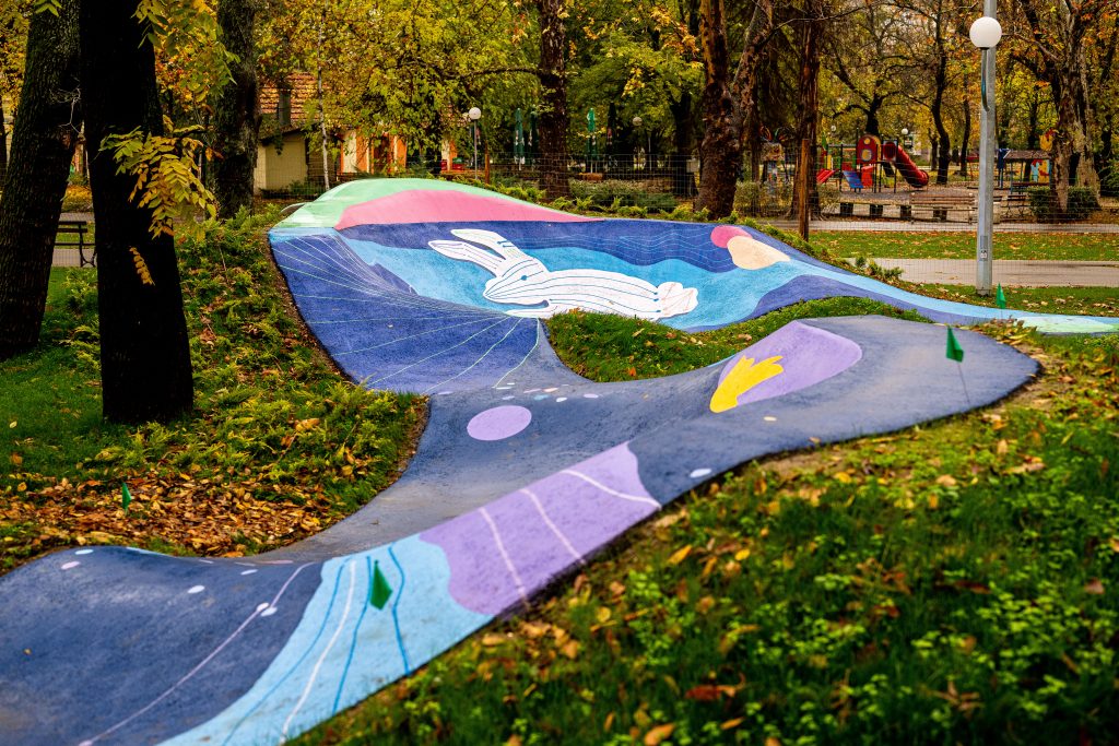 Скейт парк „Youth park“ — Русе — снимка 74
