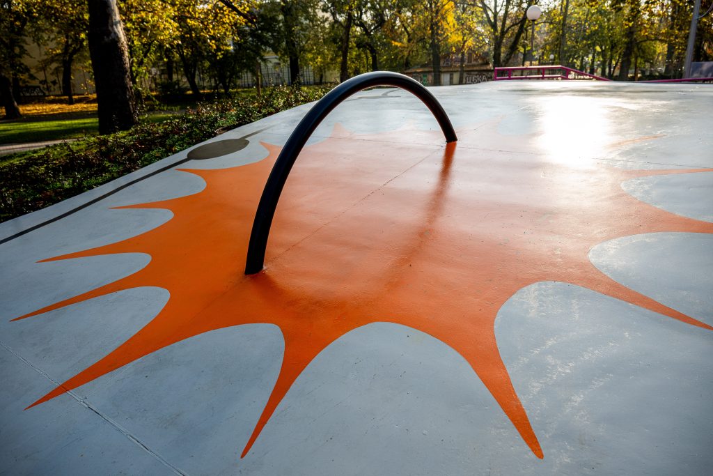 Скейт парк „Youth park“ — Русе — снимка 22